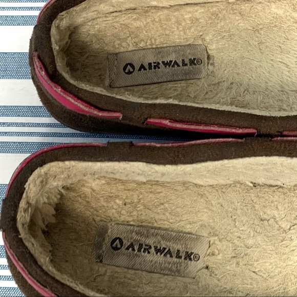 Airwalk Kids Classic Brown Suede Sherpa Fur Moccasin Slippers Shoes Pink Bow - Picture 4 of 10